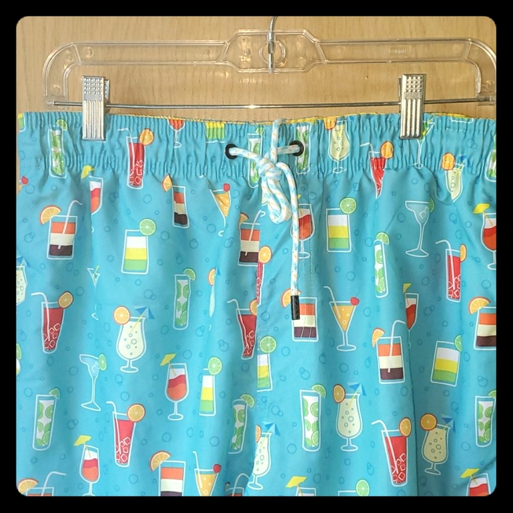 New Men's Broken Threads Surf Trunks